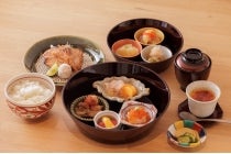 20名限定!【名古屋駅発】*日帰り昼食付*『熊野灘錦湾でSUNSET SUP YOGA』2